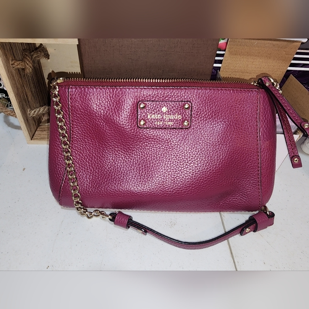 Kate spade like new see pics - Picture 2 of 8
